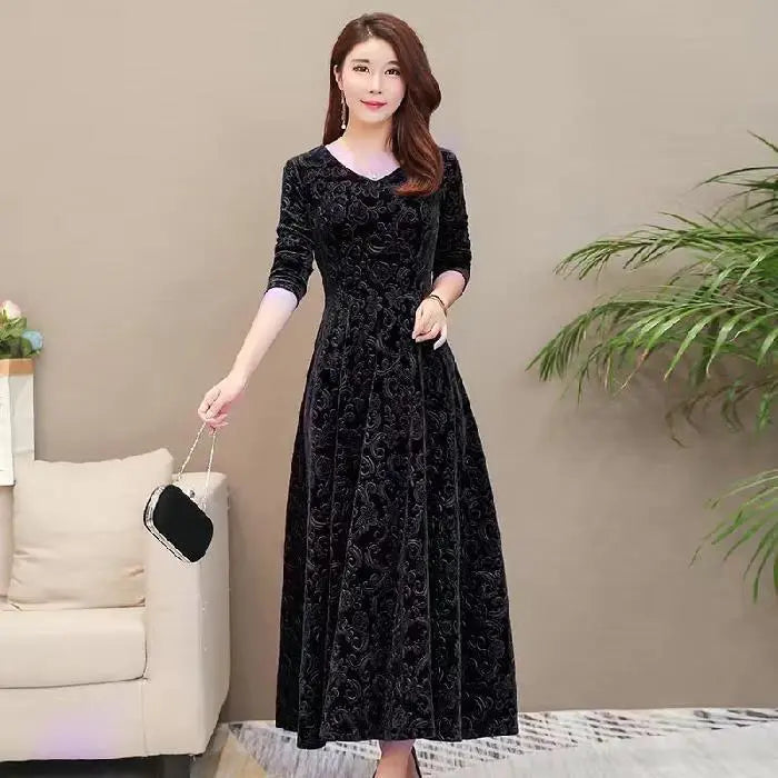 💜💚【Cumpărați 1 obțineți 1】【M-4XL】Noua rochie de catifea imprimata la moda de iarna