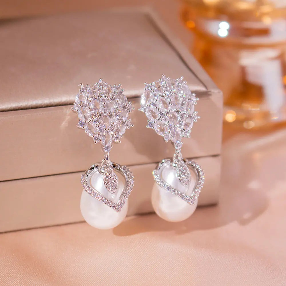 💞【Cumpărați 1, primiți 1 gratuit】S925 Silver Pearl Full Diamond Light Luxury Cercei