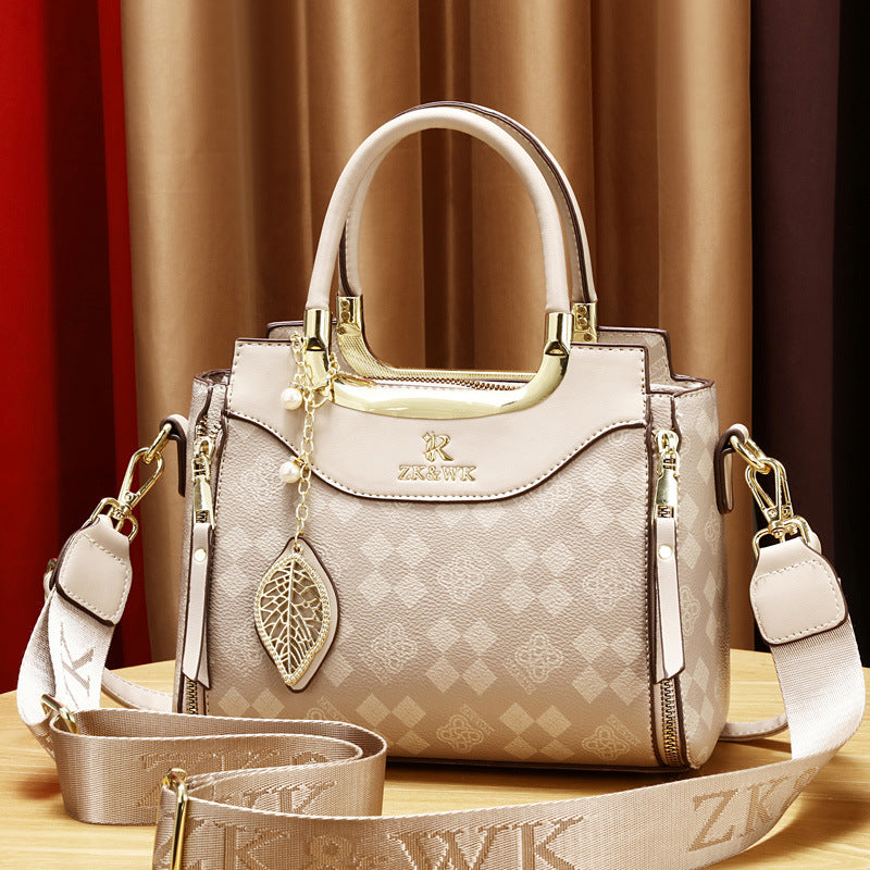 Genți de mână din piele pentru femei noi 2026