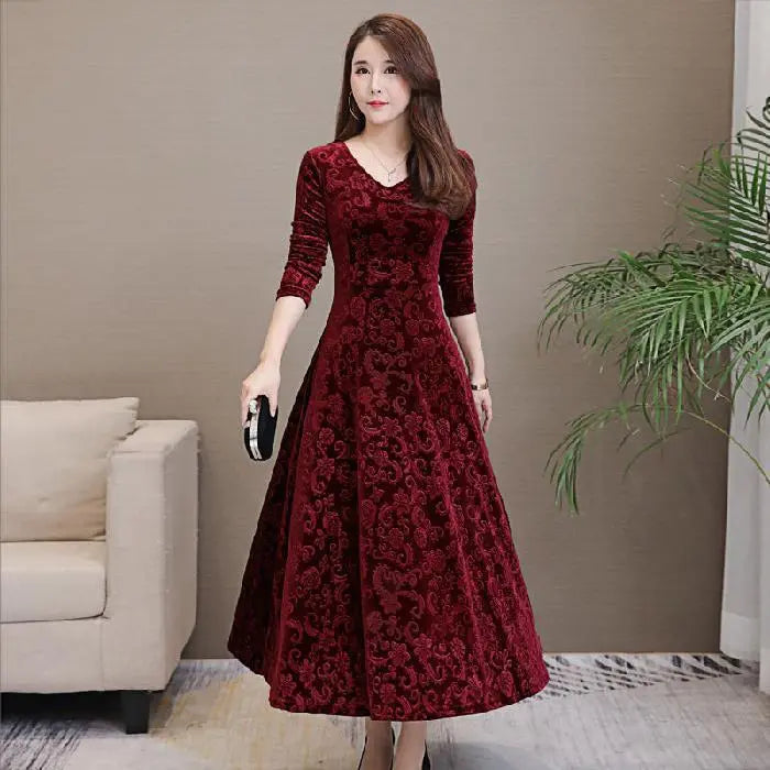 💜💚【Cumpărați 1 obțineți 1】【M-4XL】Noua rochie de catifea imprimata la moda de iarna