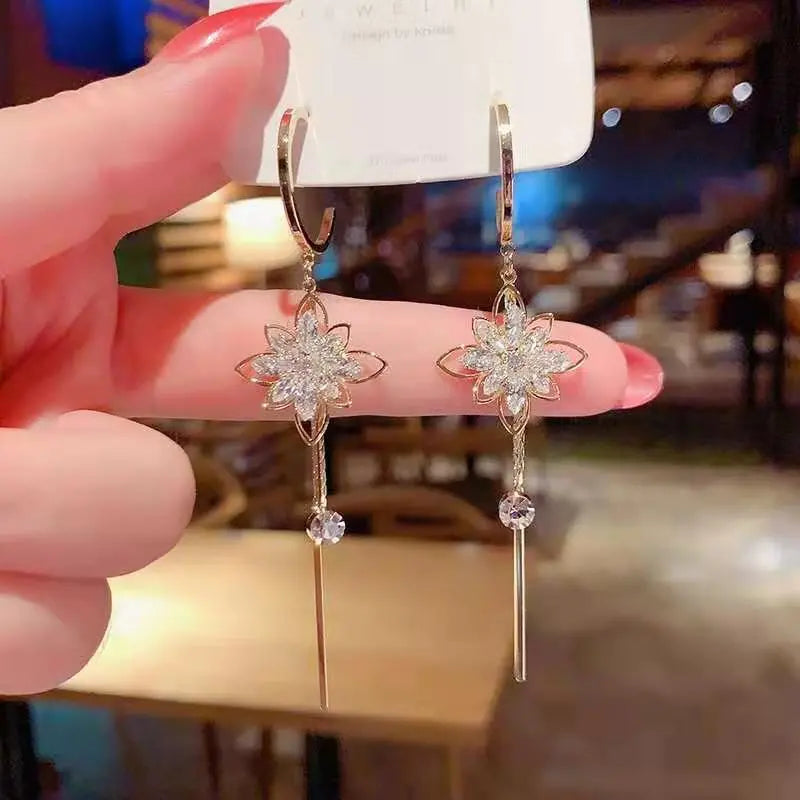 ✨【Cumpara 1 obtine 1 gratuit】❄️💎925 ac de argint cercei de lux la moda cu franjuri florale